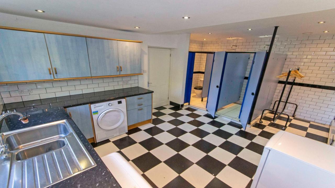 Crowborough Farm - Impressive & Sophisicated Home Surrounded By Unspoilt Countryside In Georgeham - Dog Friendly, Sleeps 14 Bagian luar foto